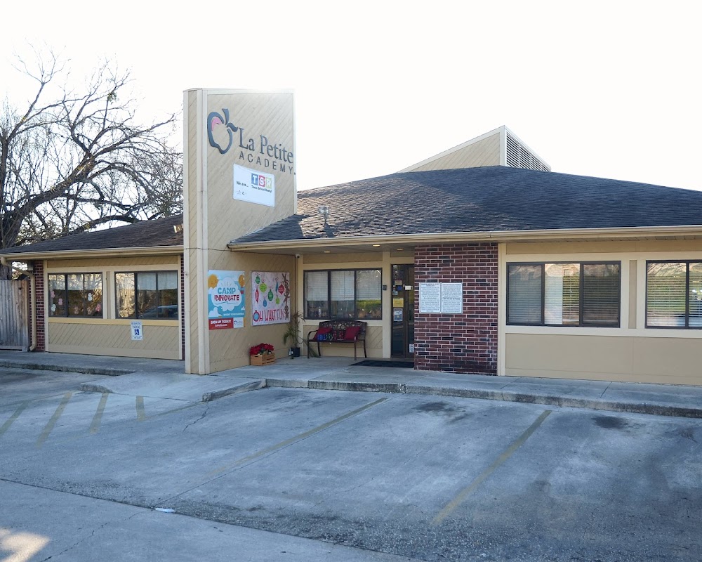 La Petite Academy on Emerald Glade photo 4