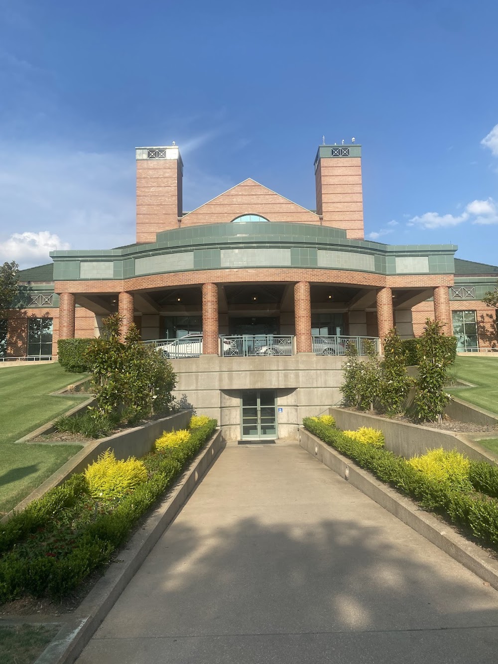 River Crest Country Club