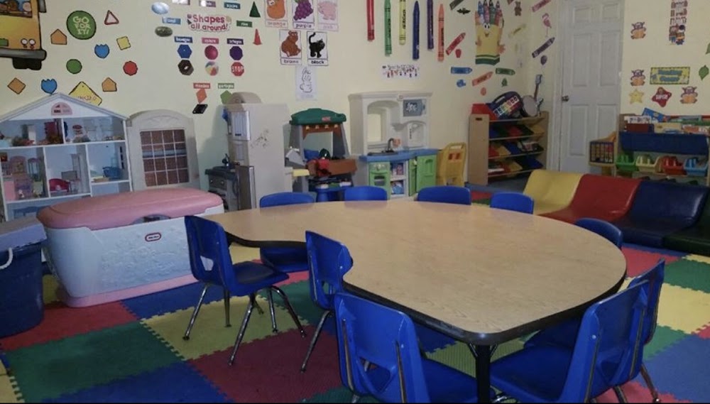 Little Hearts Learning Center photo 3