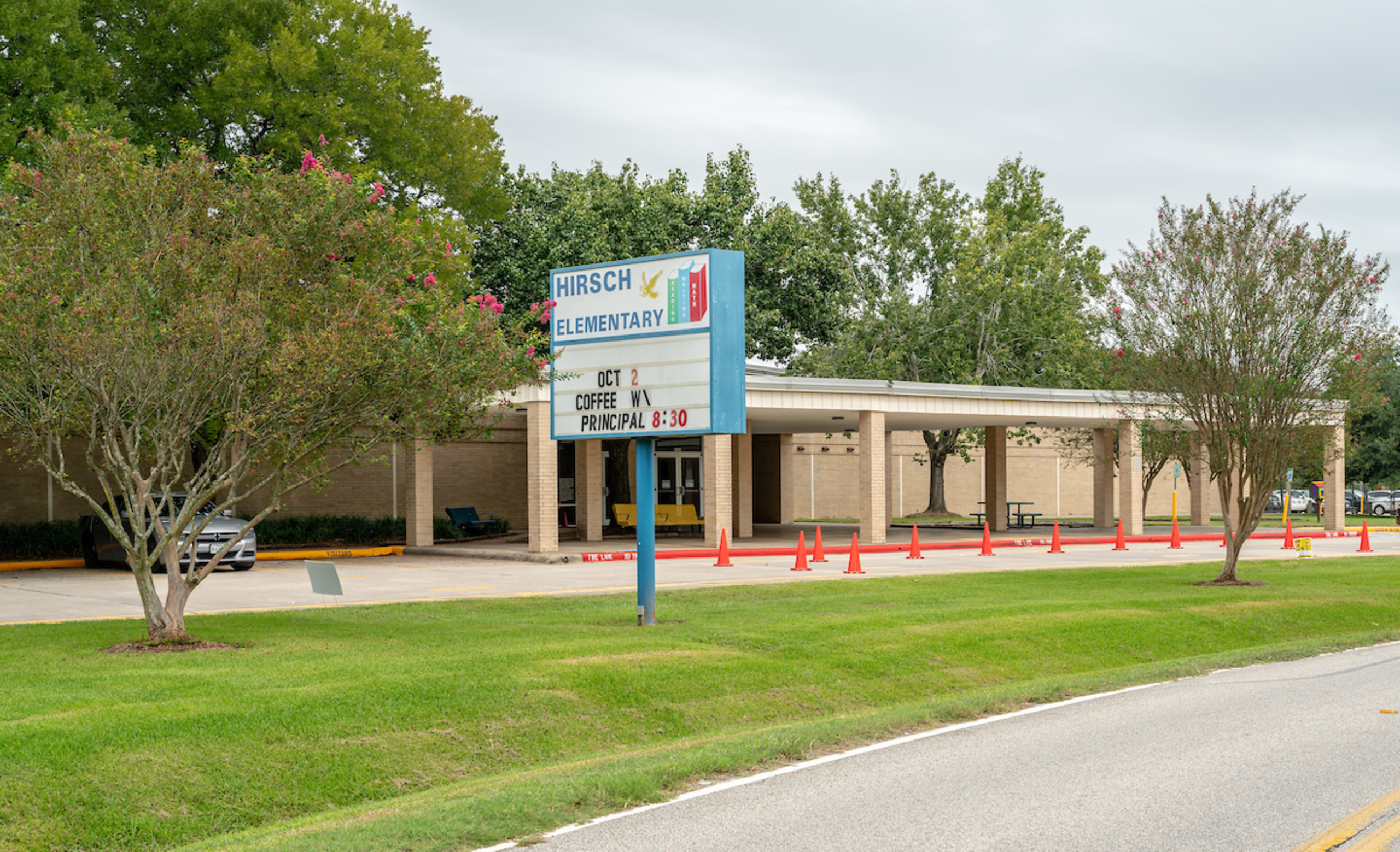 Hirsch Elementary School