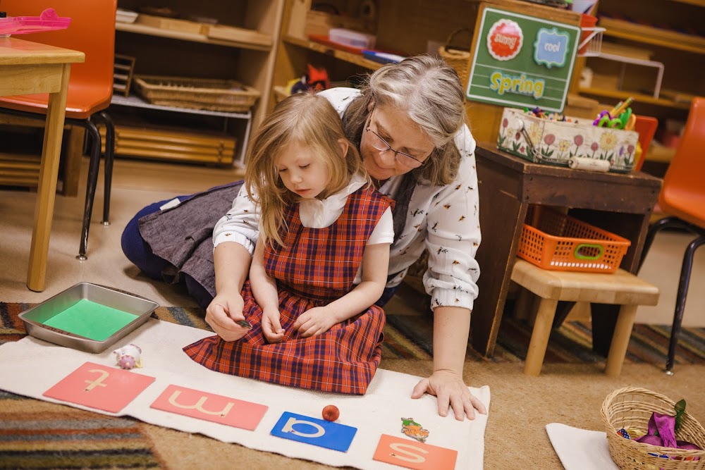 Montessori Episcopal School