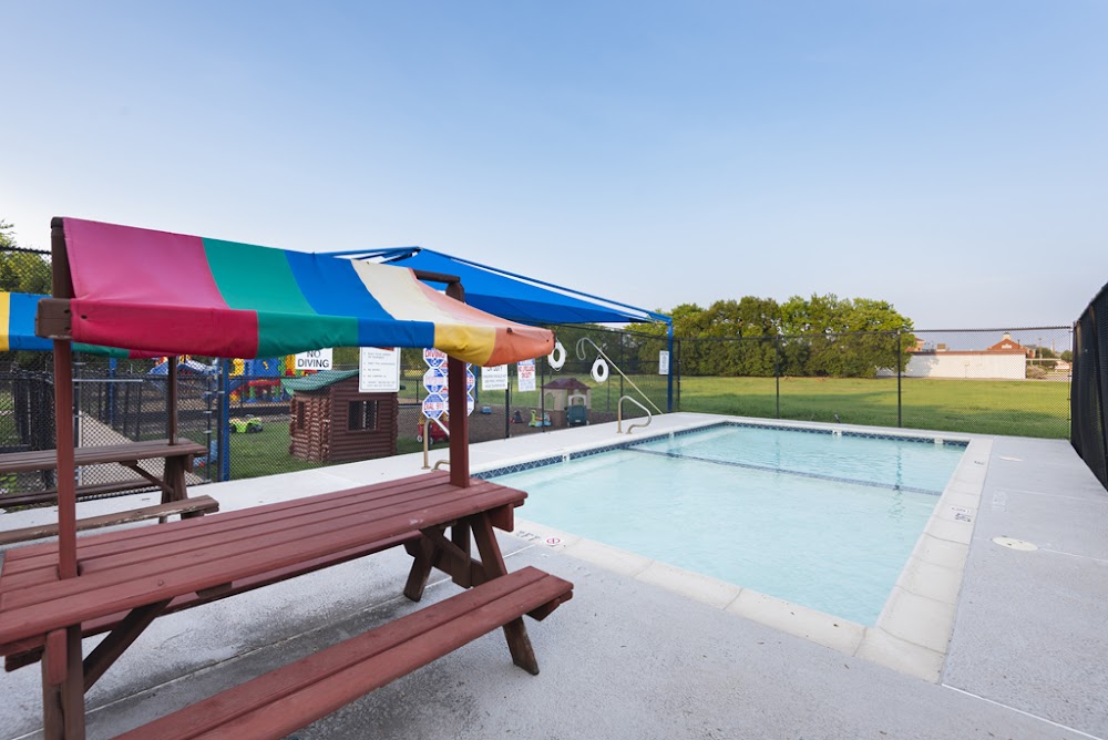 Twin Oaks Private School