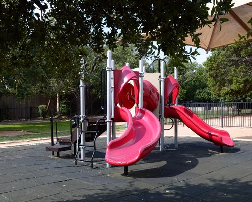 Childrens Courtyard photo 5